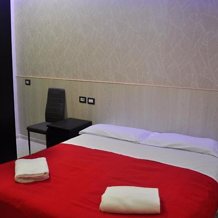 Angela Roma Guest House المظهر الخارجي الصورة