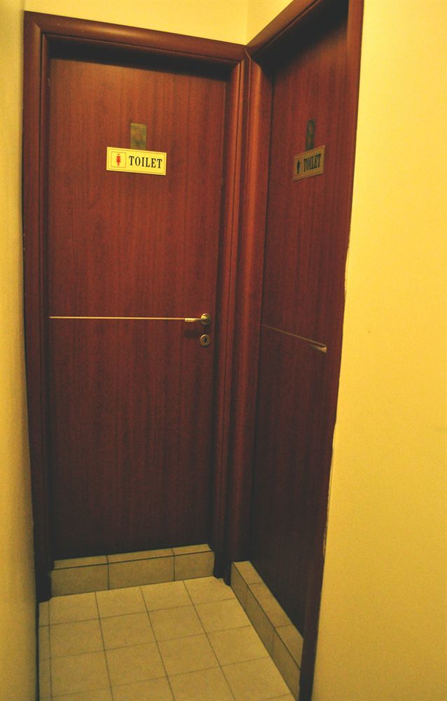 Angela Roma Guest House المظهر الخارجي الصورة